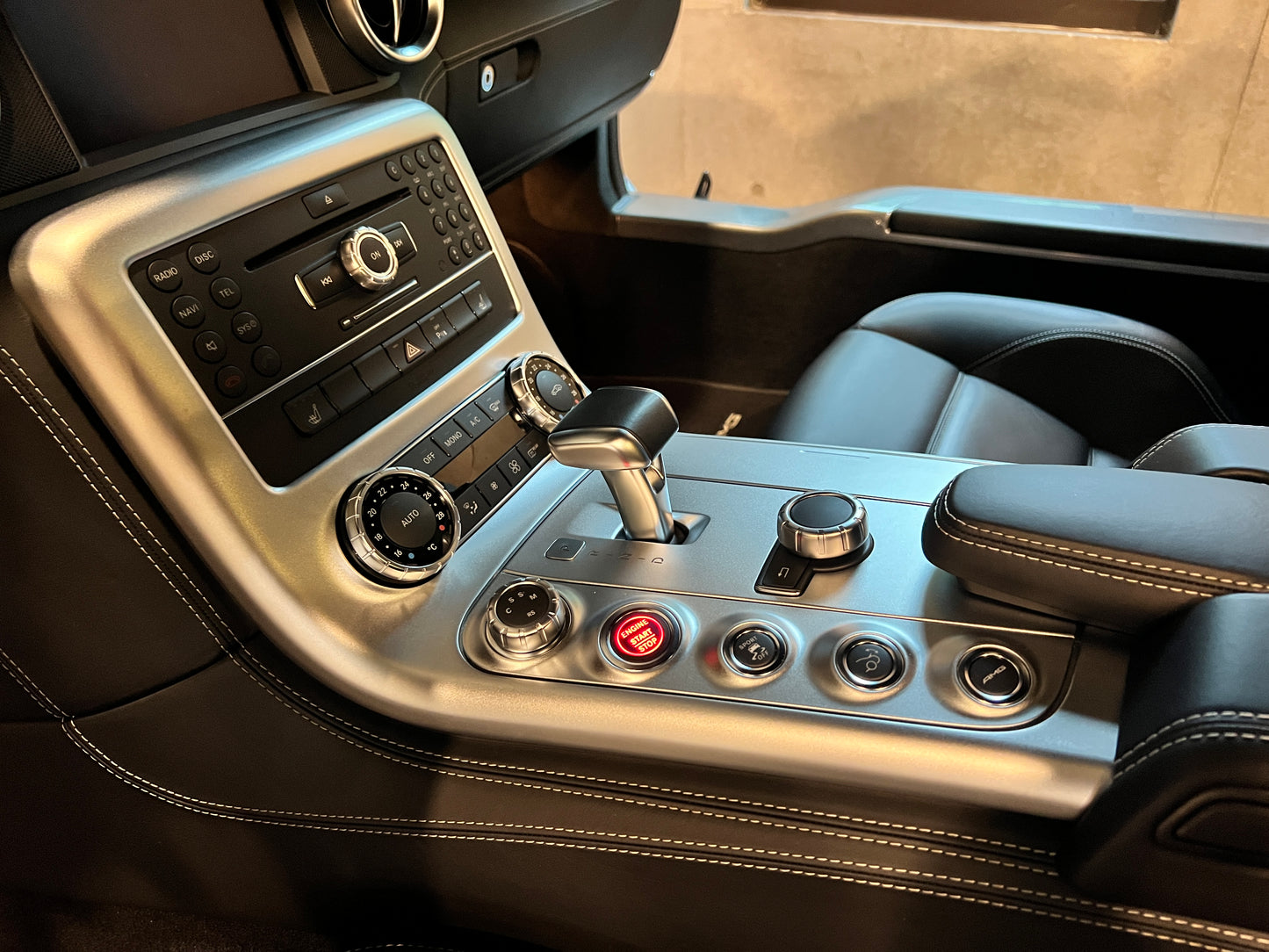 2011 Mercedes-Benz SLS AMG 總代理|台北超跑專賣|TopAuto 豐群汽車