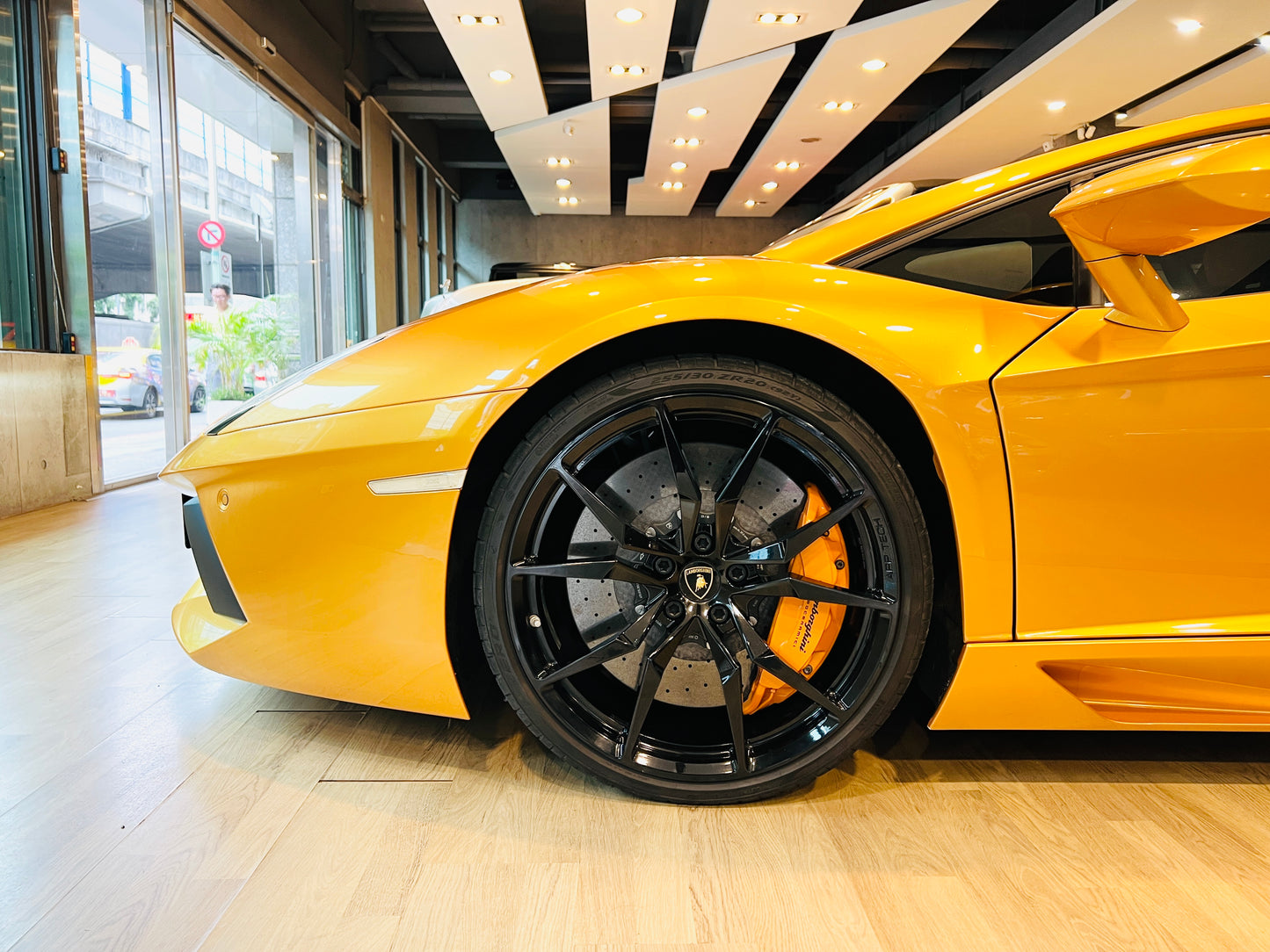 MY2017 Lamborghini Aventador LP700-4 總代理一手車