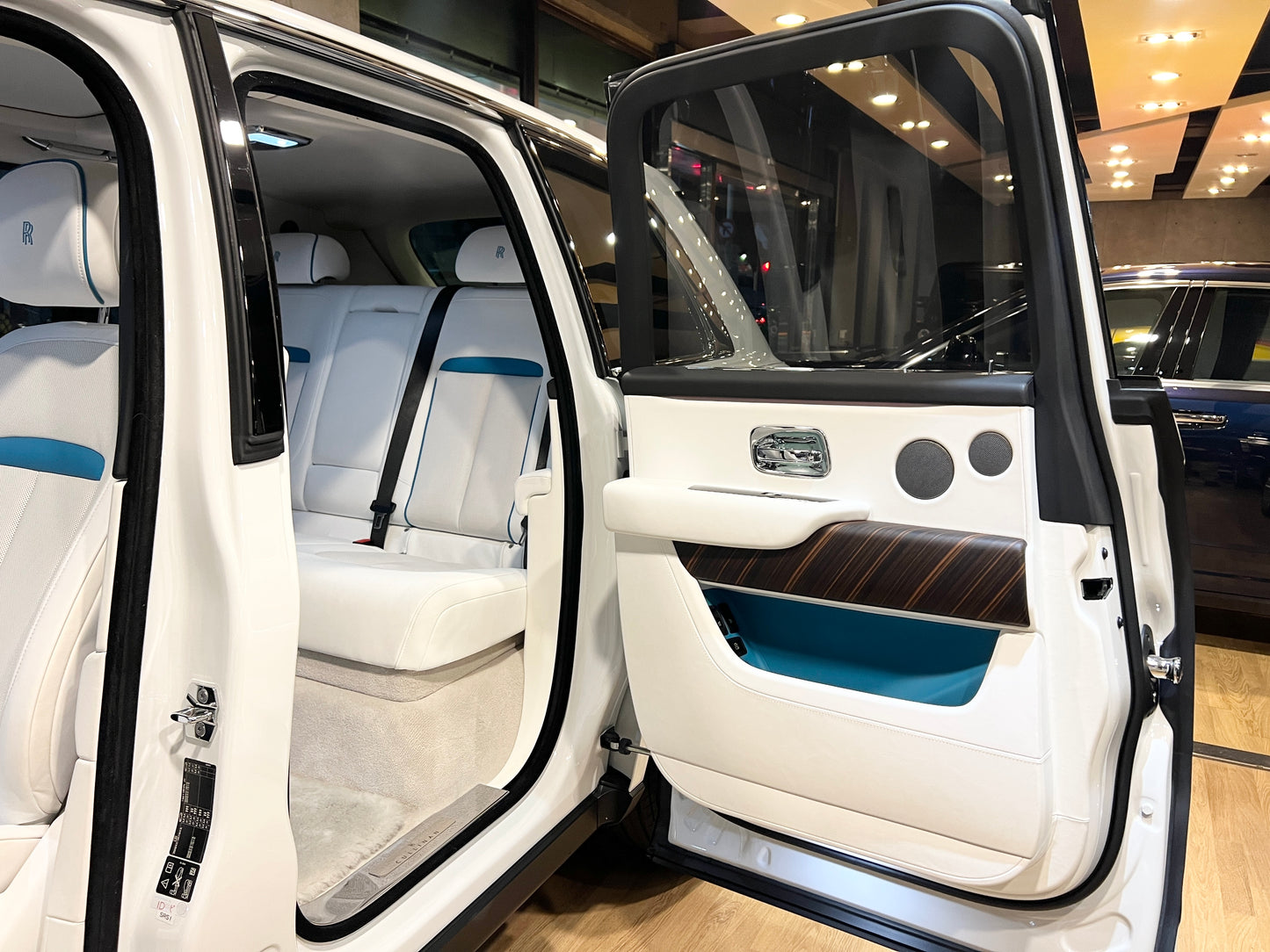 已售出-2019 Rolls Royce Cullinan