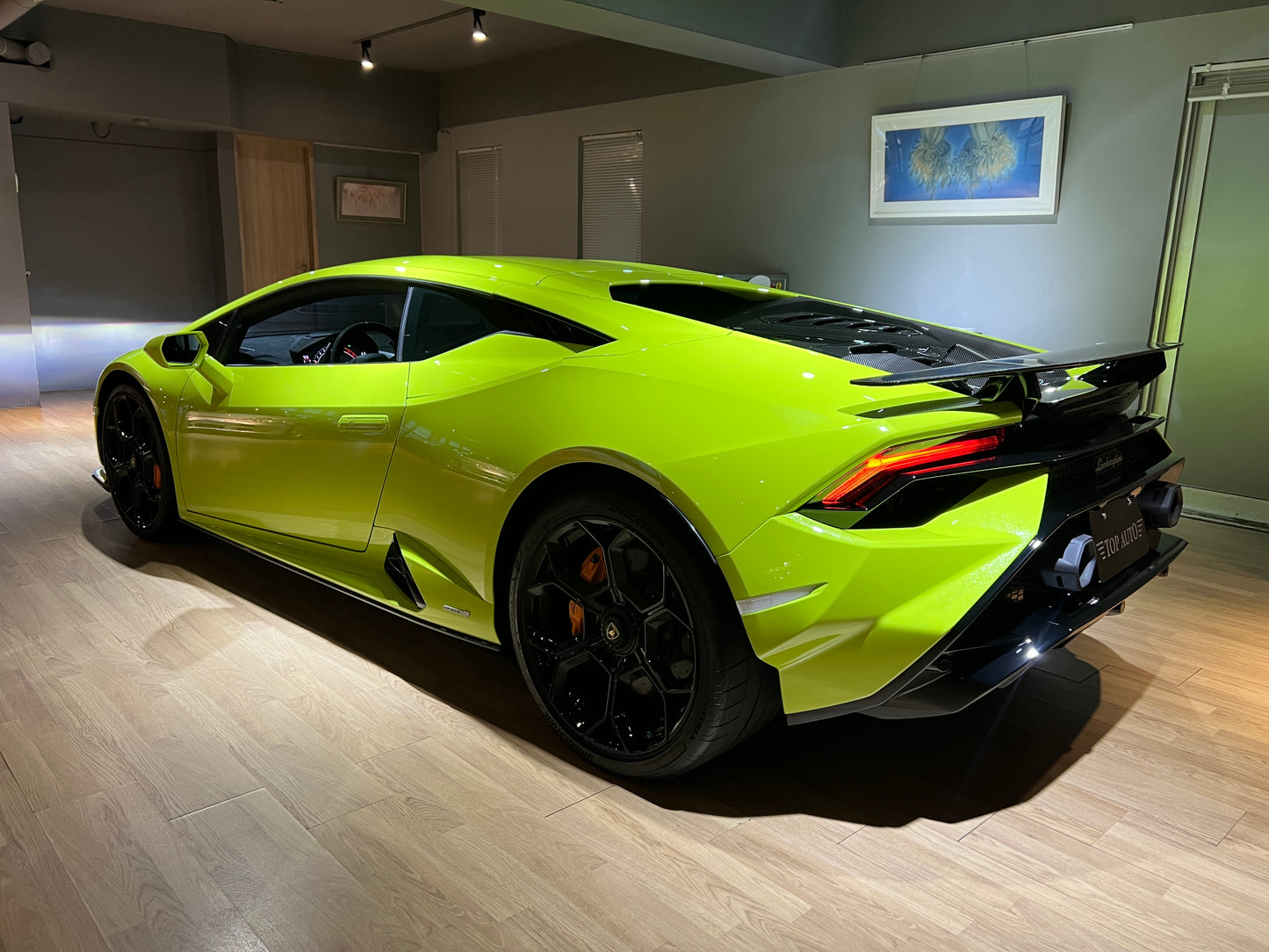 **2025 Lamborghini Huracan Tecnica 總代理