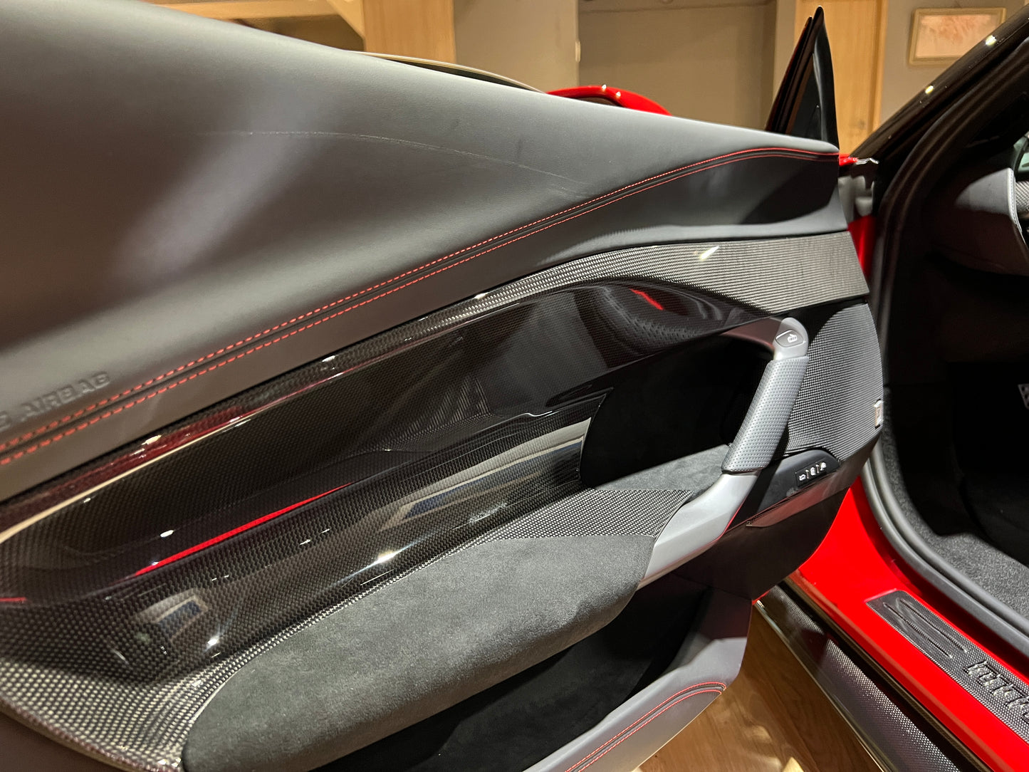 2024 Ferrari 296 GTS 總代理