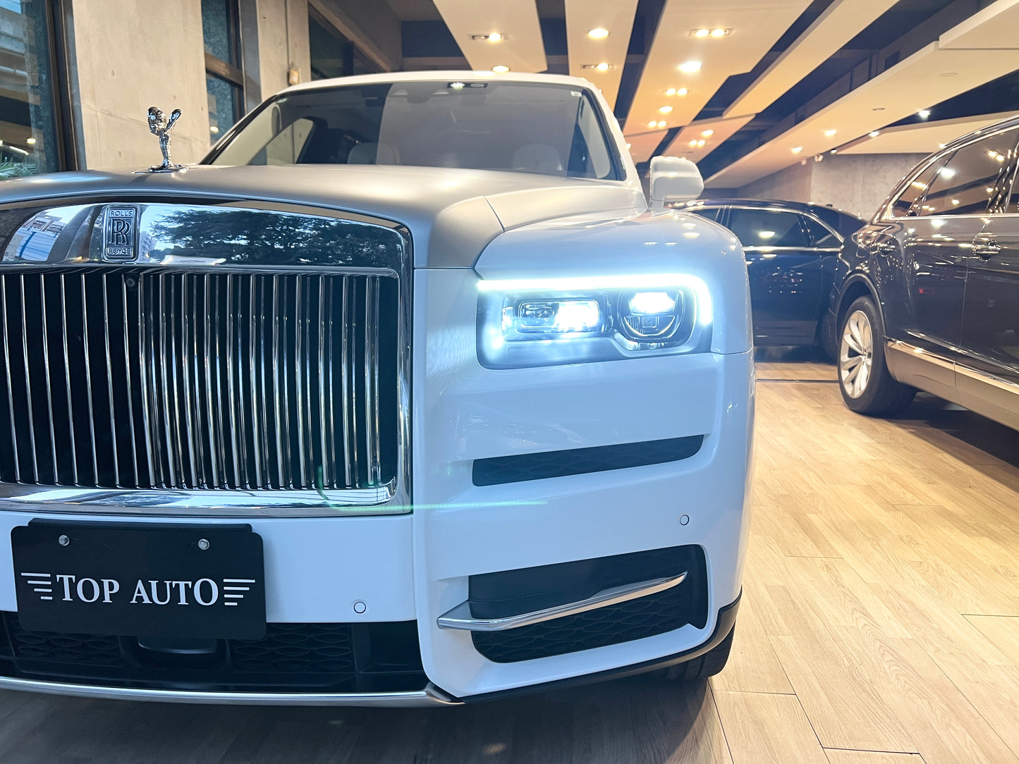 已售出-2019 Rolls Royce Cullinan