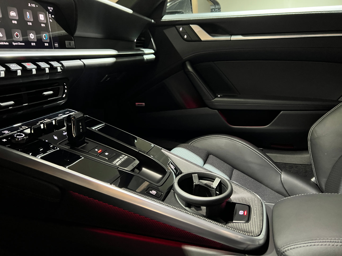 **2022 Porsche 992.1 Turbo S總代理 |台北超跑專賣|TopAuto豐群汽車