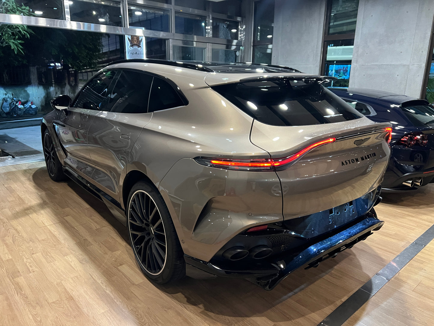 **2023 Aston Martin DBX707 總代理|台北超跑專賣|TopAuto 豐群汽車