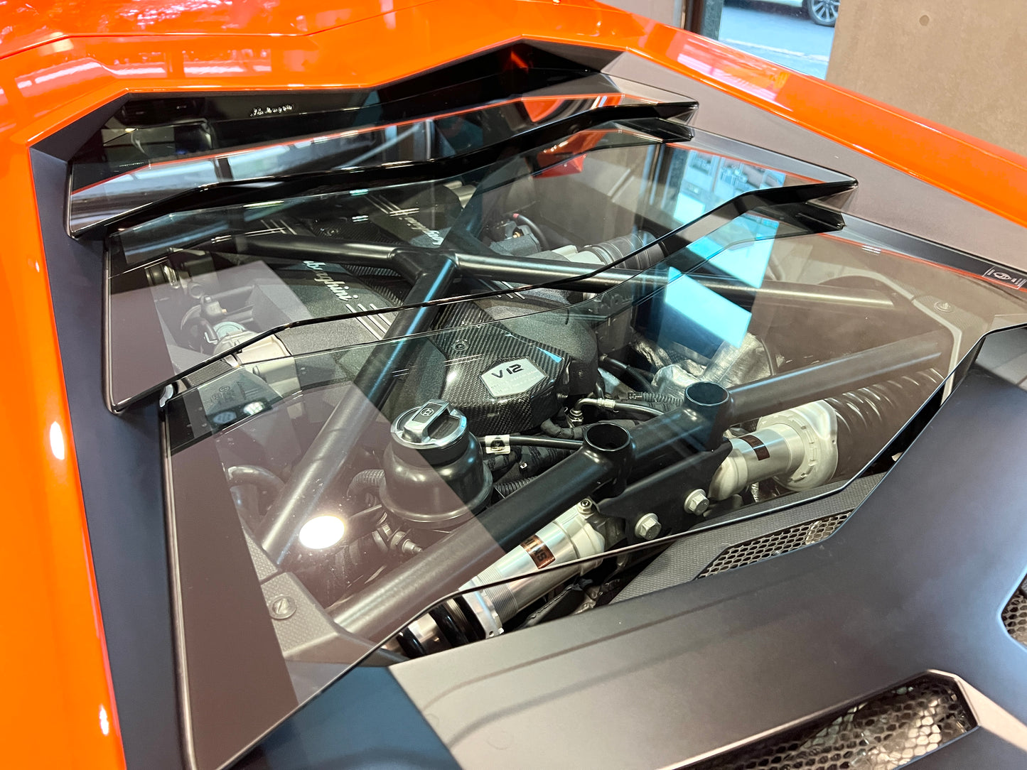 2012 Lamborghini Aventador 總代理