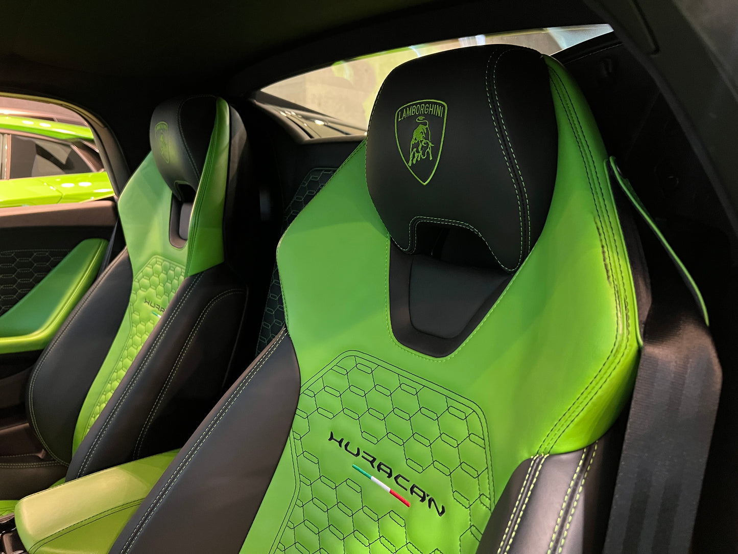 已售出-2018 Lamborghini Huracan Spyder一手車 總代理