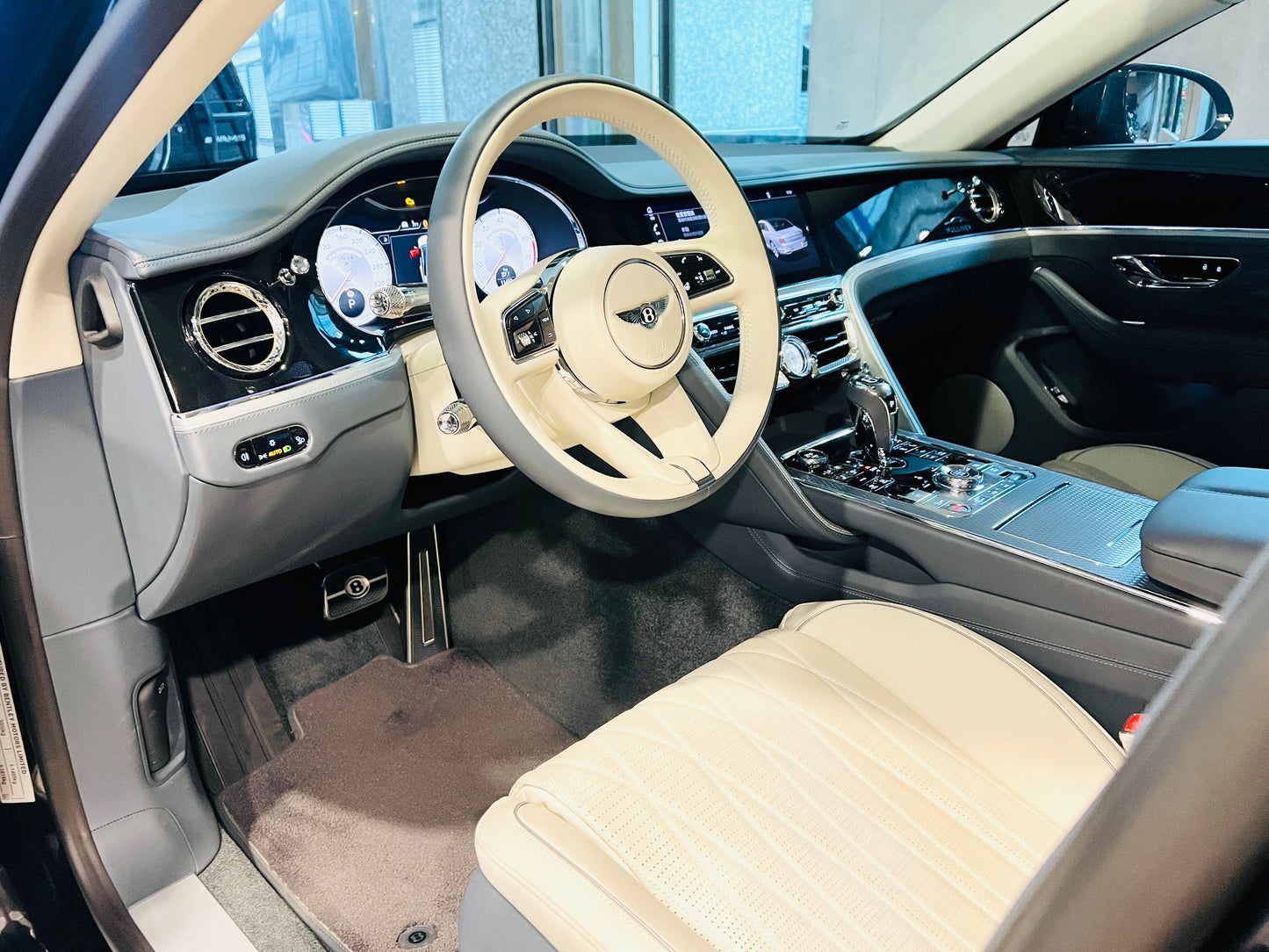 **2023 Bentley Flying Spur Mulliner W12 總代理|台北超跑專賣|TopAuto 豐群汽車