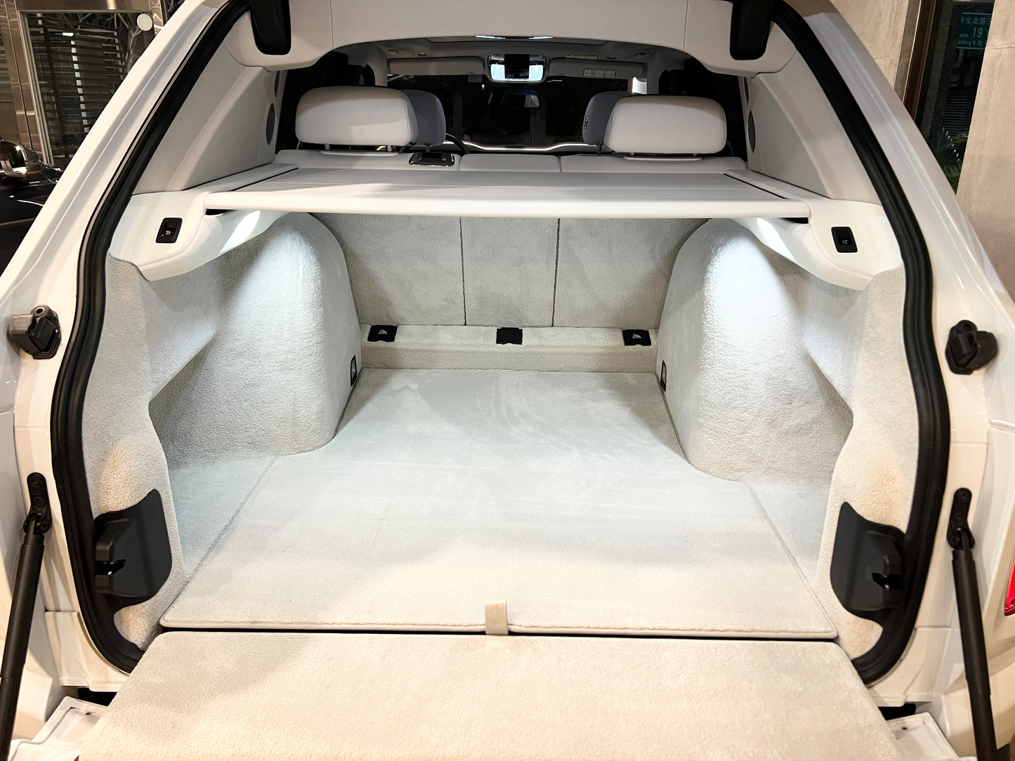已售出-2019 Rolls Royce Cullinan