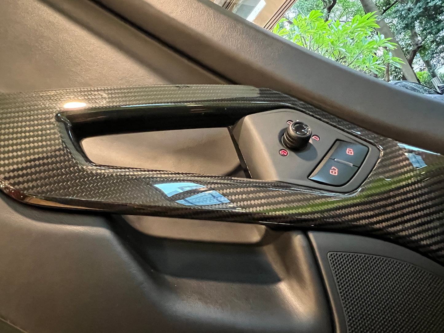 已售出-2018 Lamborghini Aventador S 總代理保固中一手車
