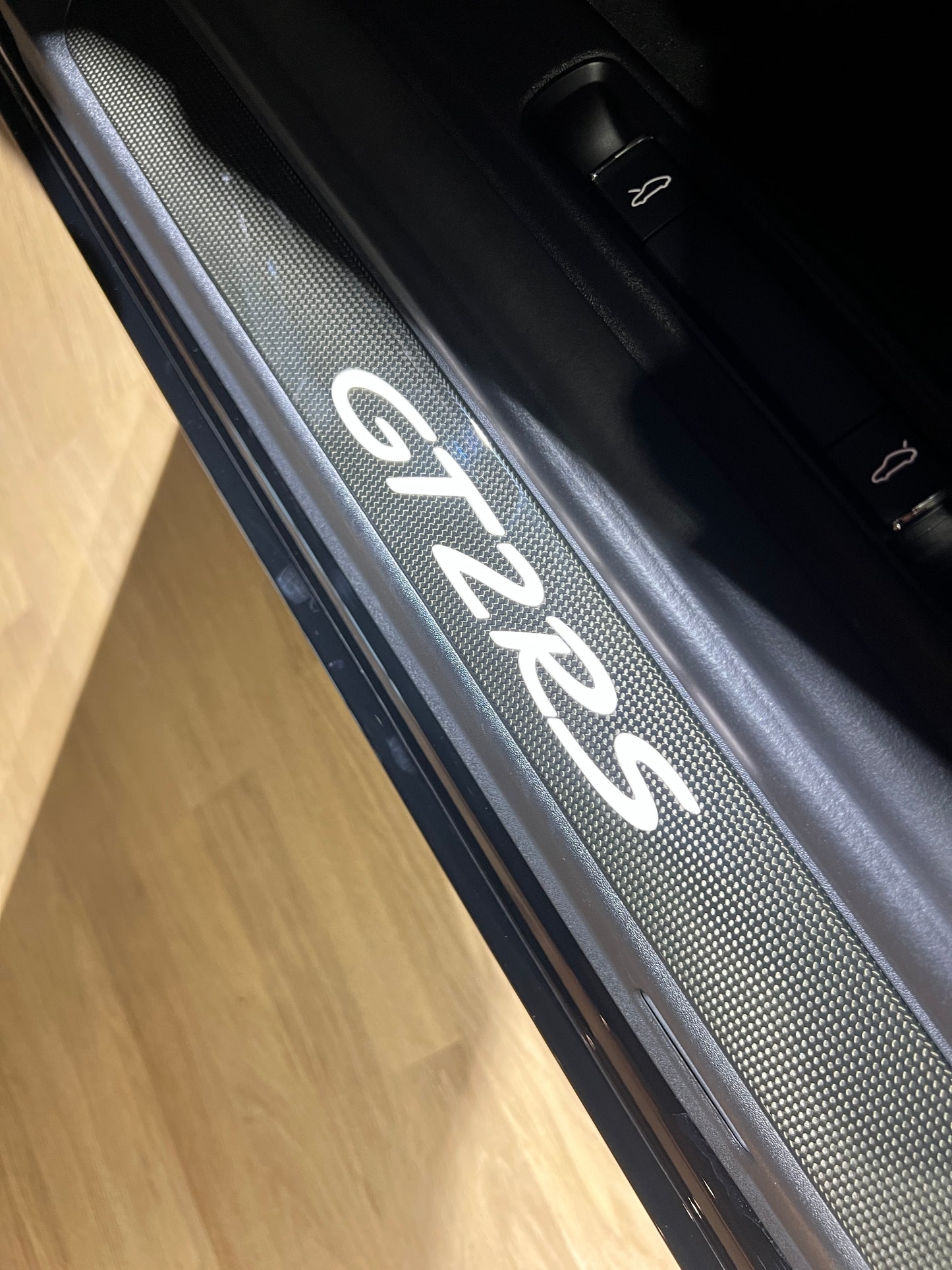 2019 Porsche 991 GT2 RS 總代理