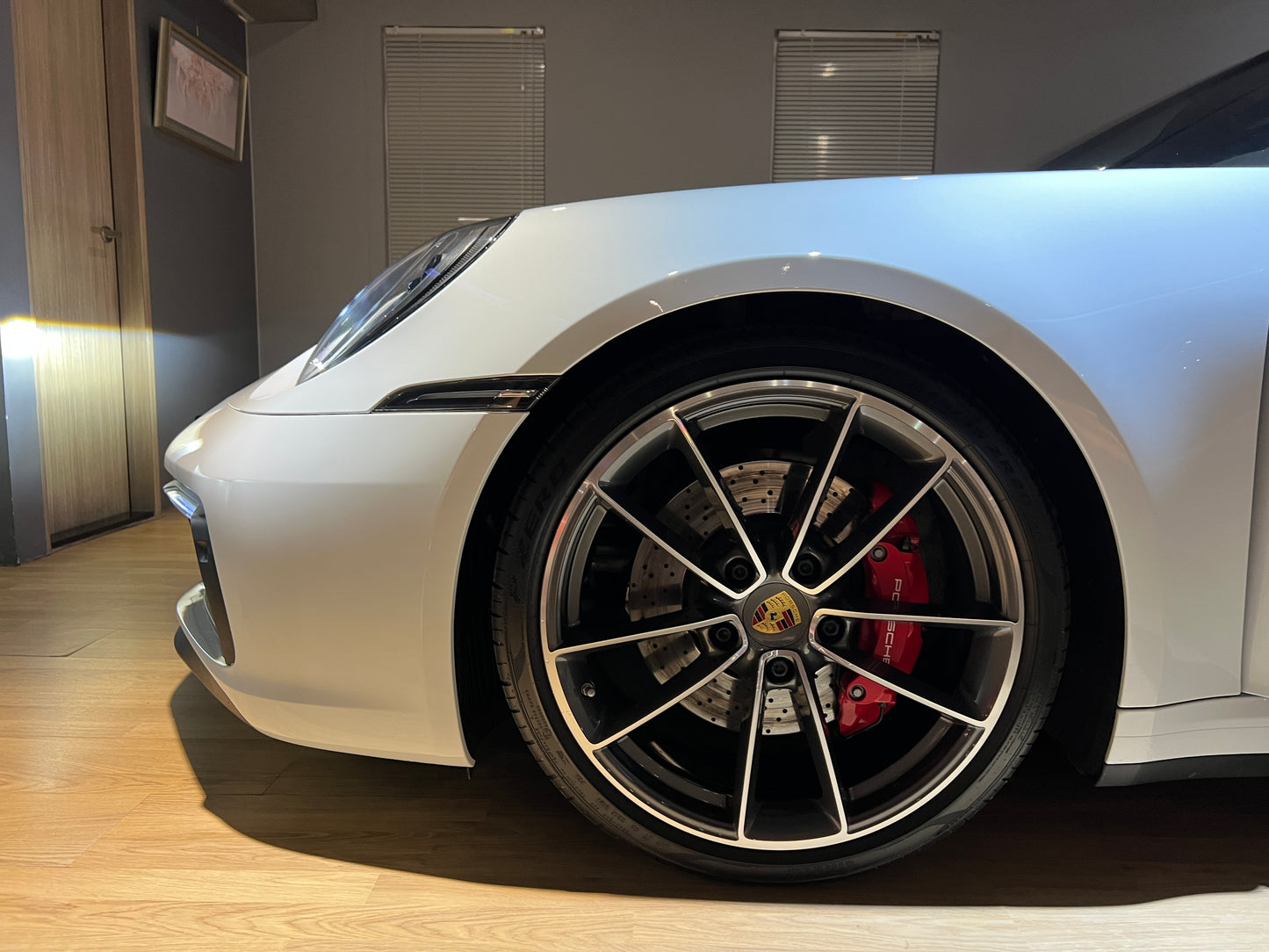 已售出-2021 Porsche 992 Carrera 4S