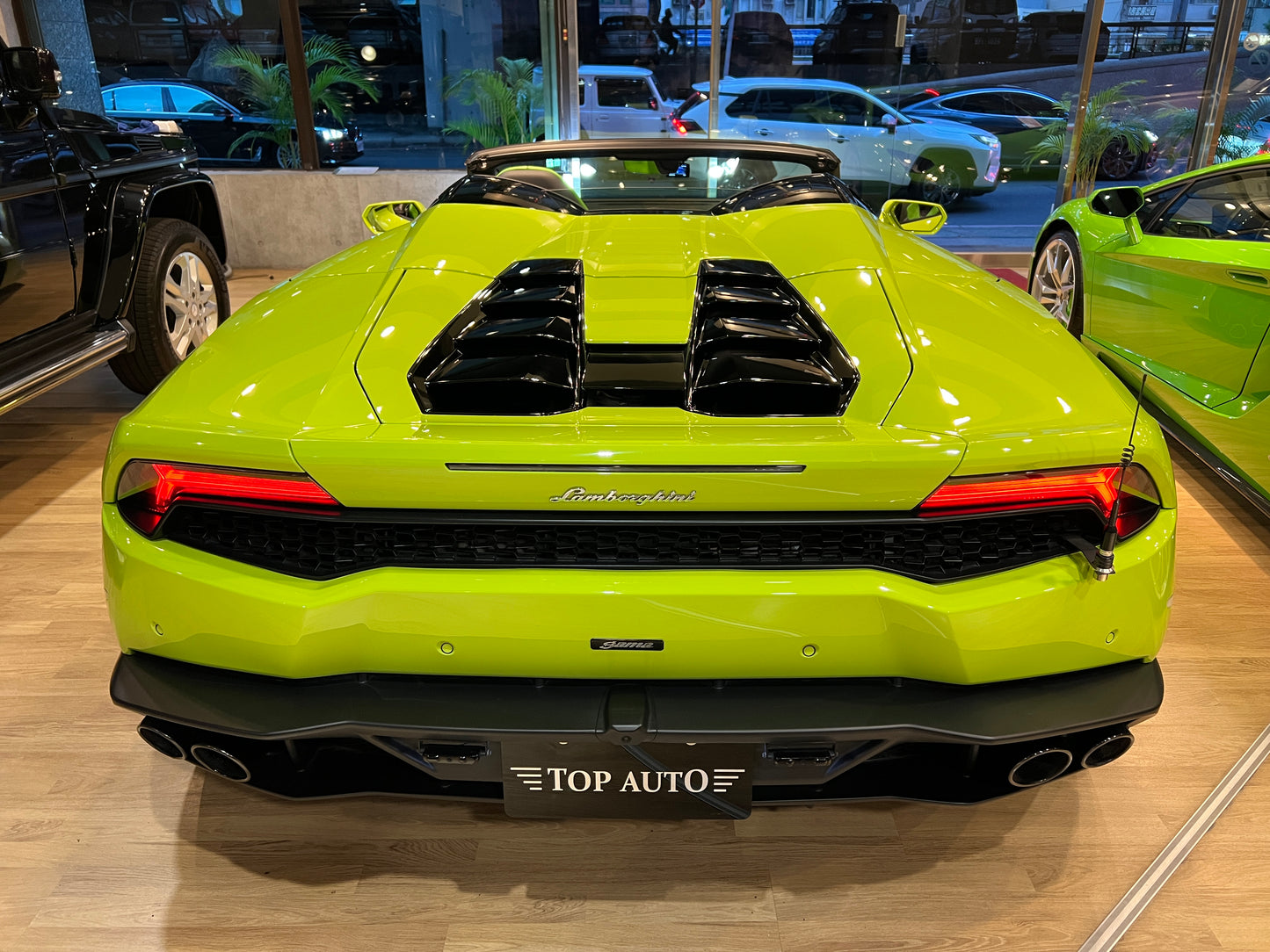 已售出-2018 Lamborghini Huracan Spyder一手車 總代理