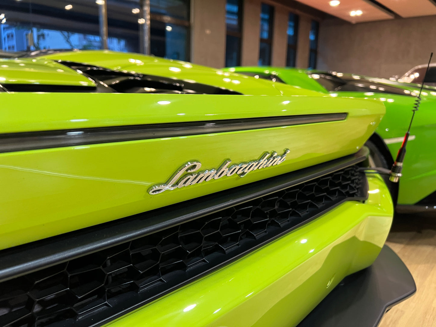 已售出-2018 Lamborghini Huracan Spyder一手車 總代理