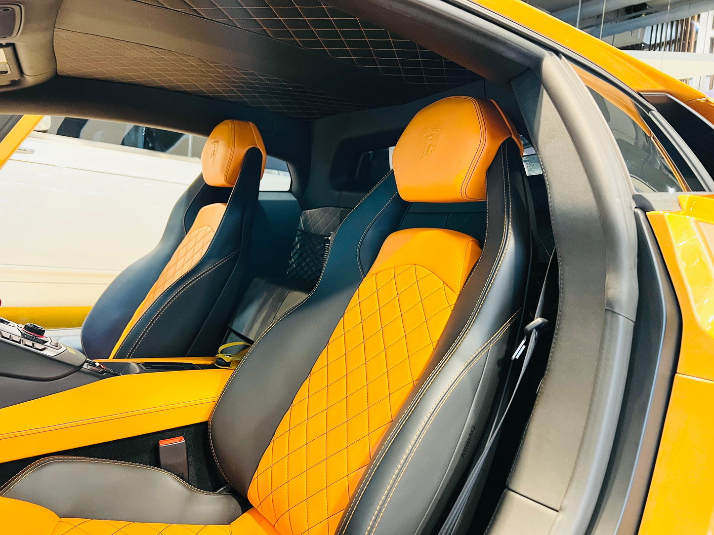 MY2017 Lamborghini Aventador LP700-4 總代理一手車