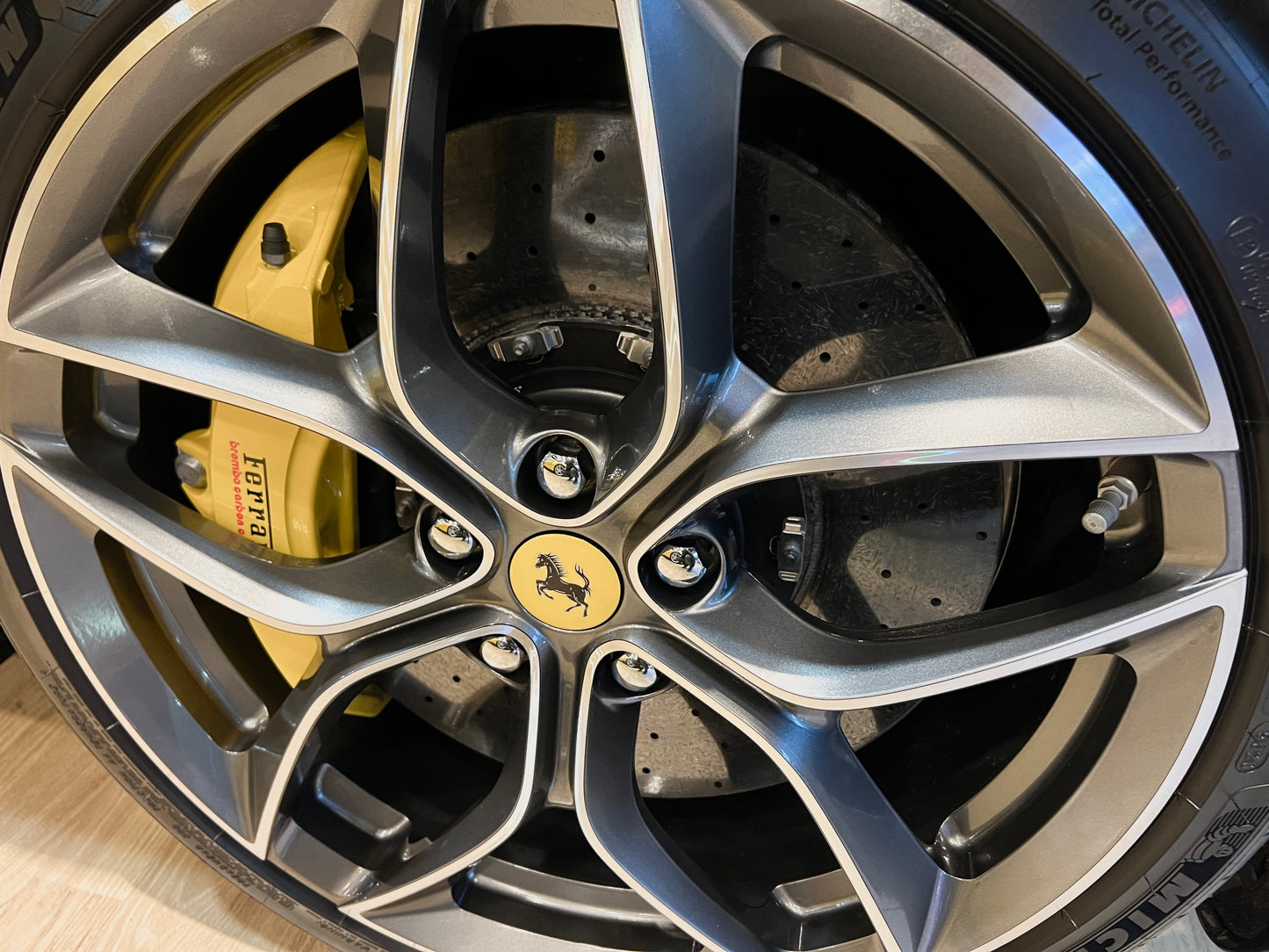 2019 Ferrari GTC4 Lusso T 總代理