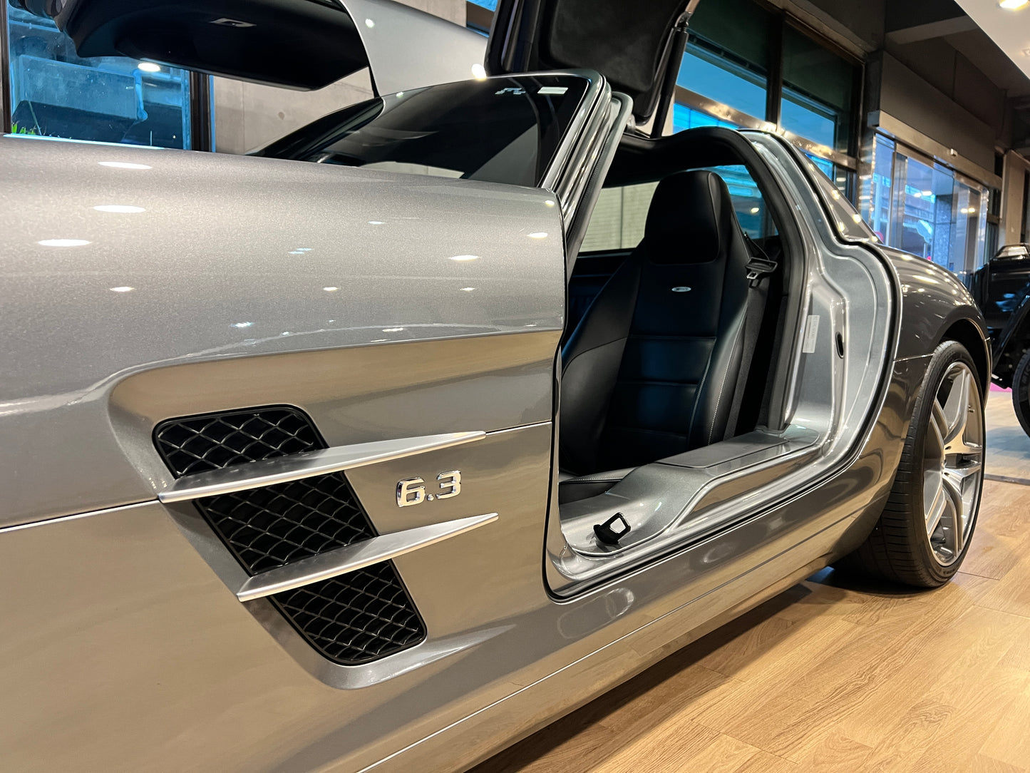 2011 Mercedes-Benz SLS AMG 總代理|台北超跑專賣|TopAuto 豐群汽車