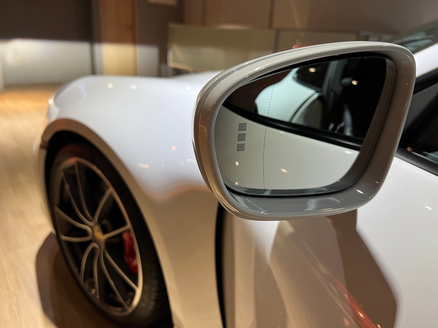 已售出-2021 Porsche 992 Carrera 4S