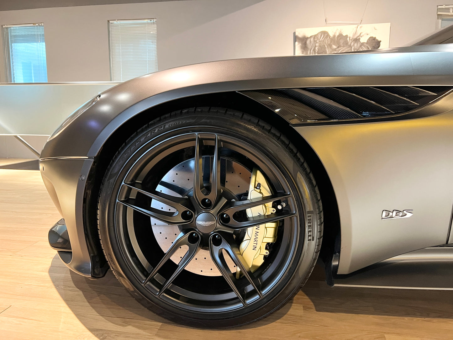 2019 AstonMartin DBS Superleggera 總代理