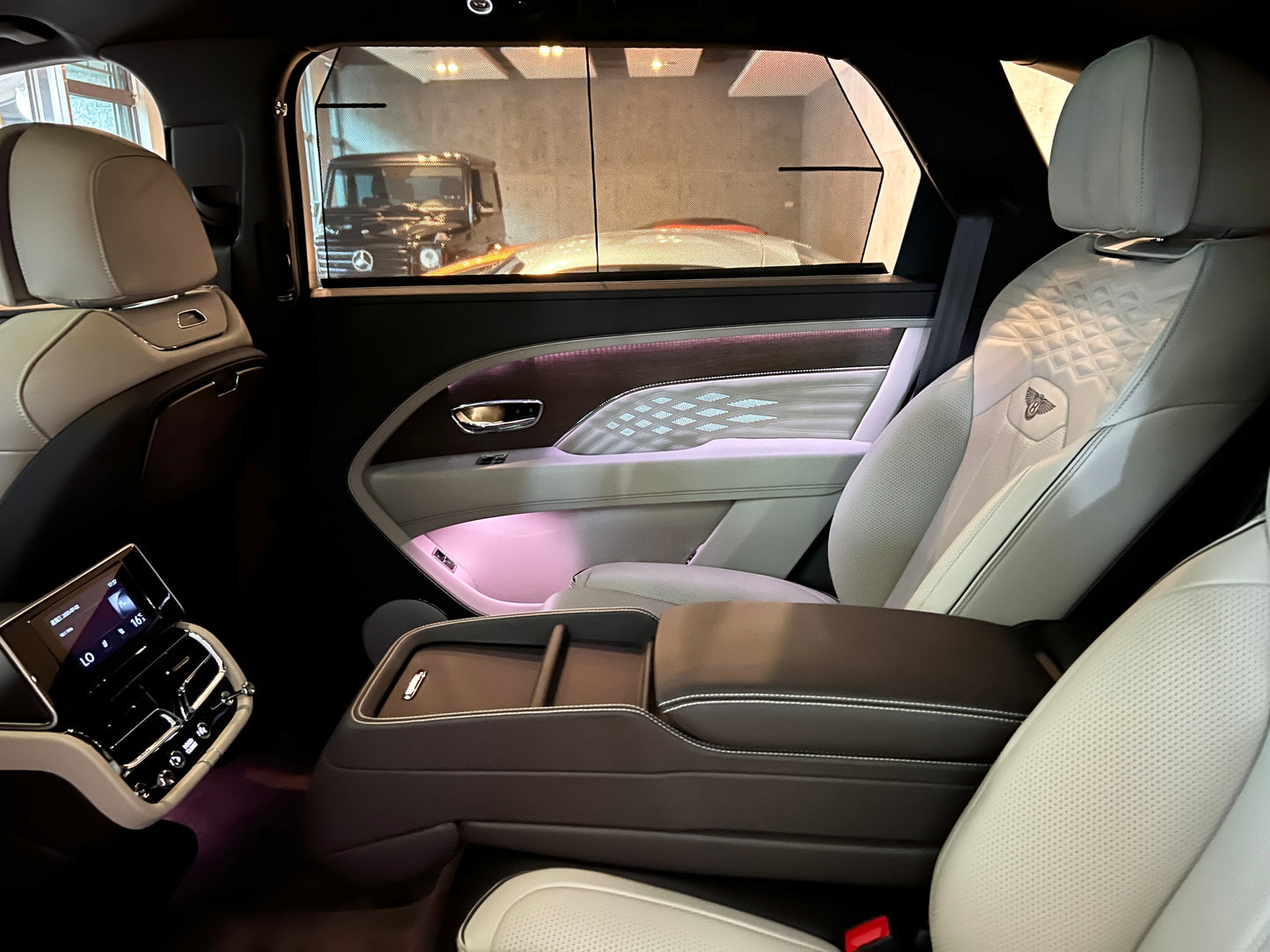 2023 Bentley Bentayga EWB Azure 總代理 一手車|台北超跑專賣|TopAuto 豐群汽車