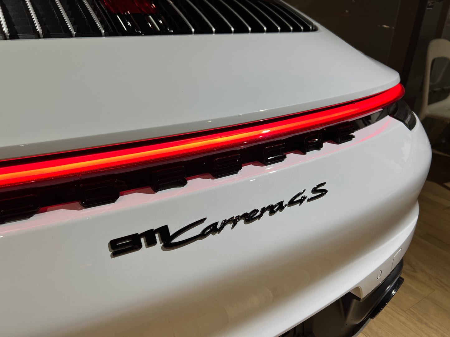 已售出-2021 Porsche 992 Carrera 4S