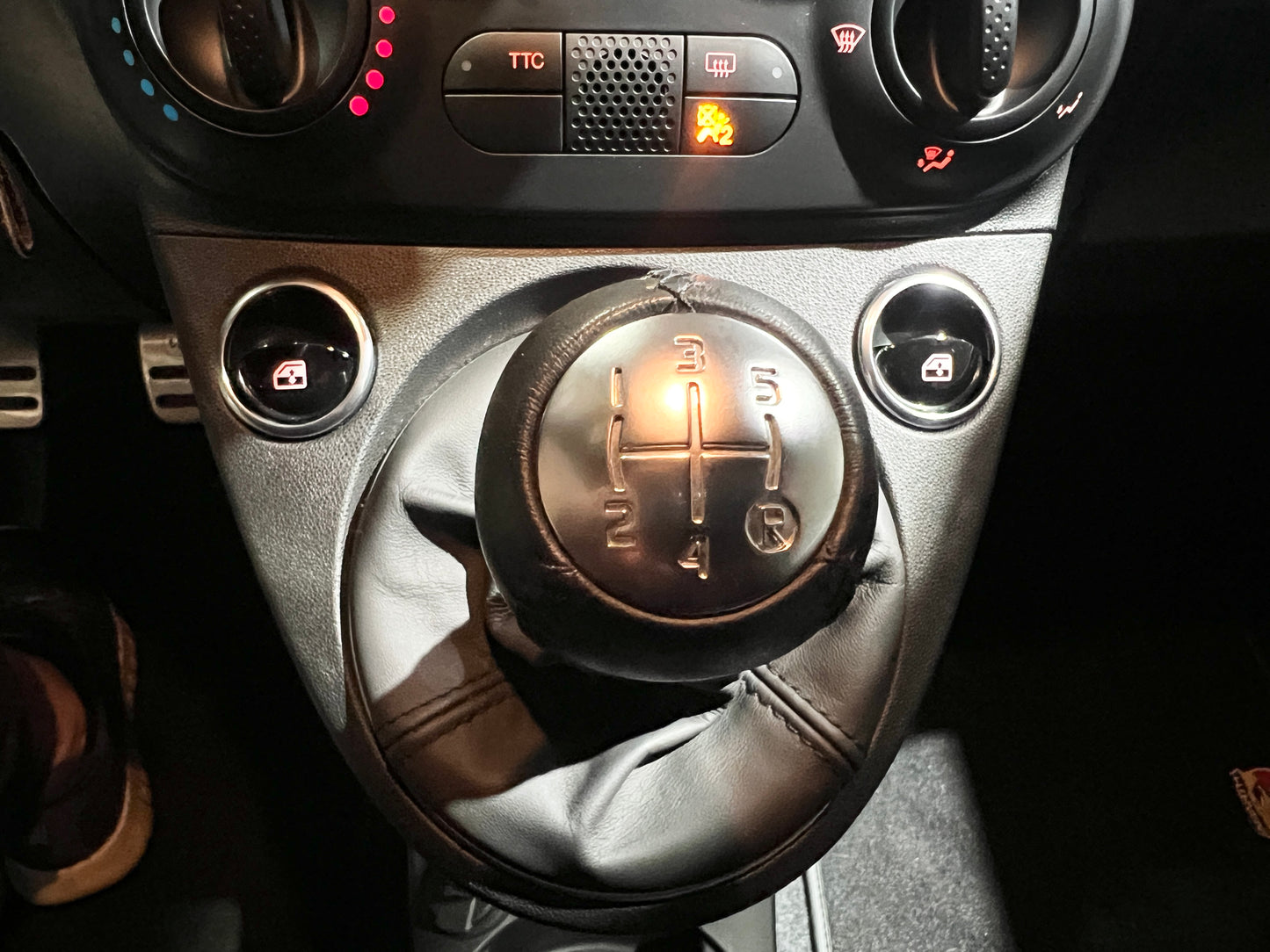 已售出-2022 Abarth 595 Competizione