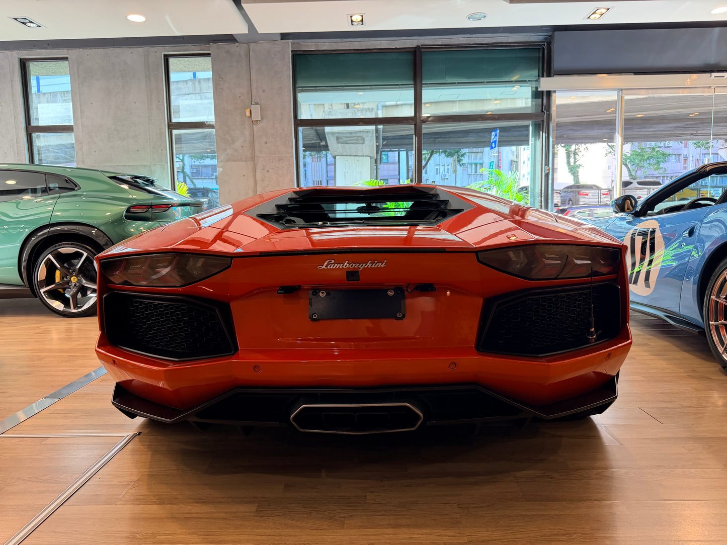 **2012 Lamborghini Aventador 總代理|台北超跑專賣|TopAuto 豐群汽車