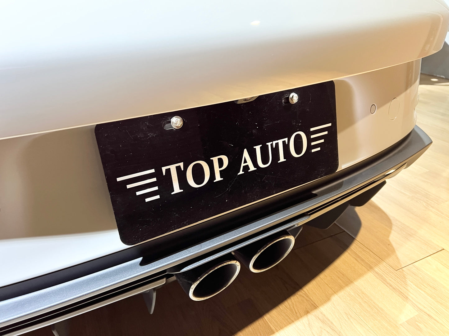 已售出-2024 Porsche 992 GT3 Touring 總代理