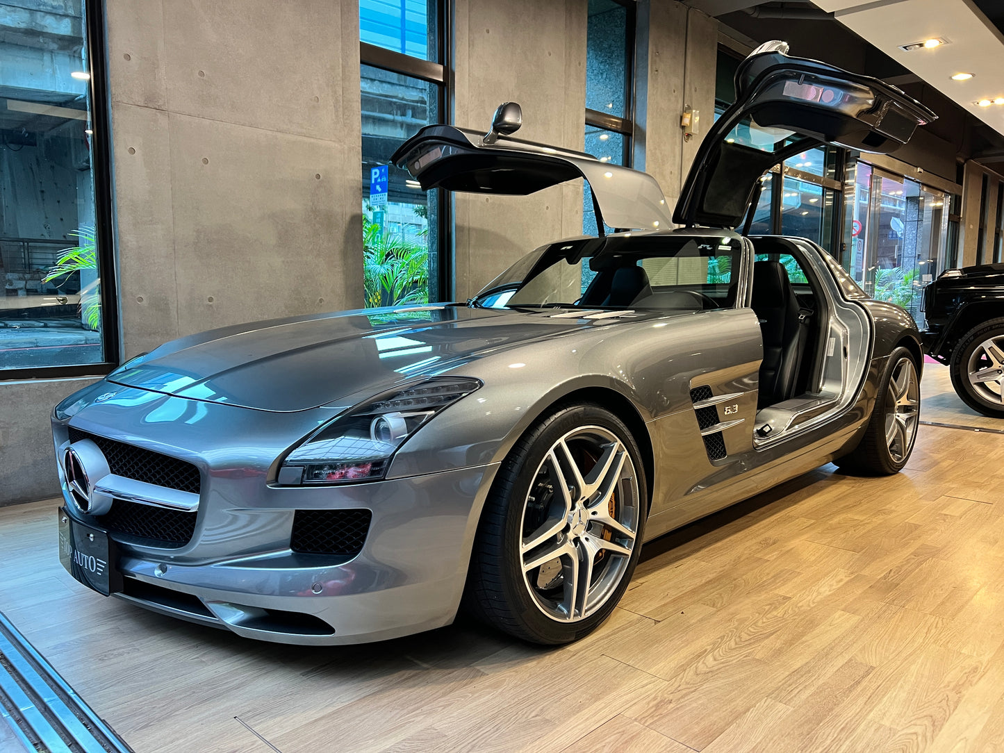 2011 Mercedes-Benz SLS AMG 總代理|台北超跑專賣|TopAuto 豐群汽車