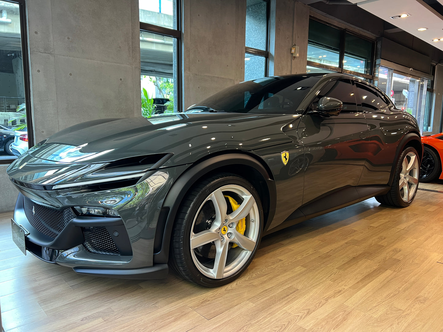 **2024 Ferrari Purosangue 總代理
