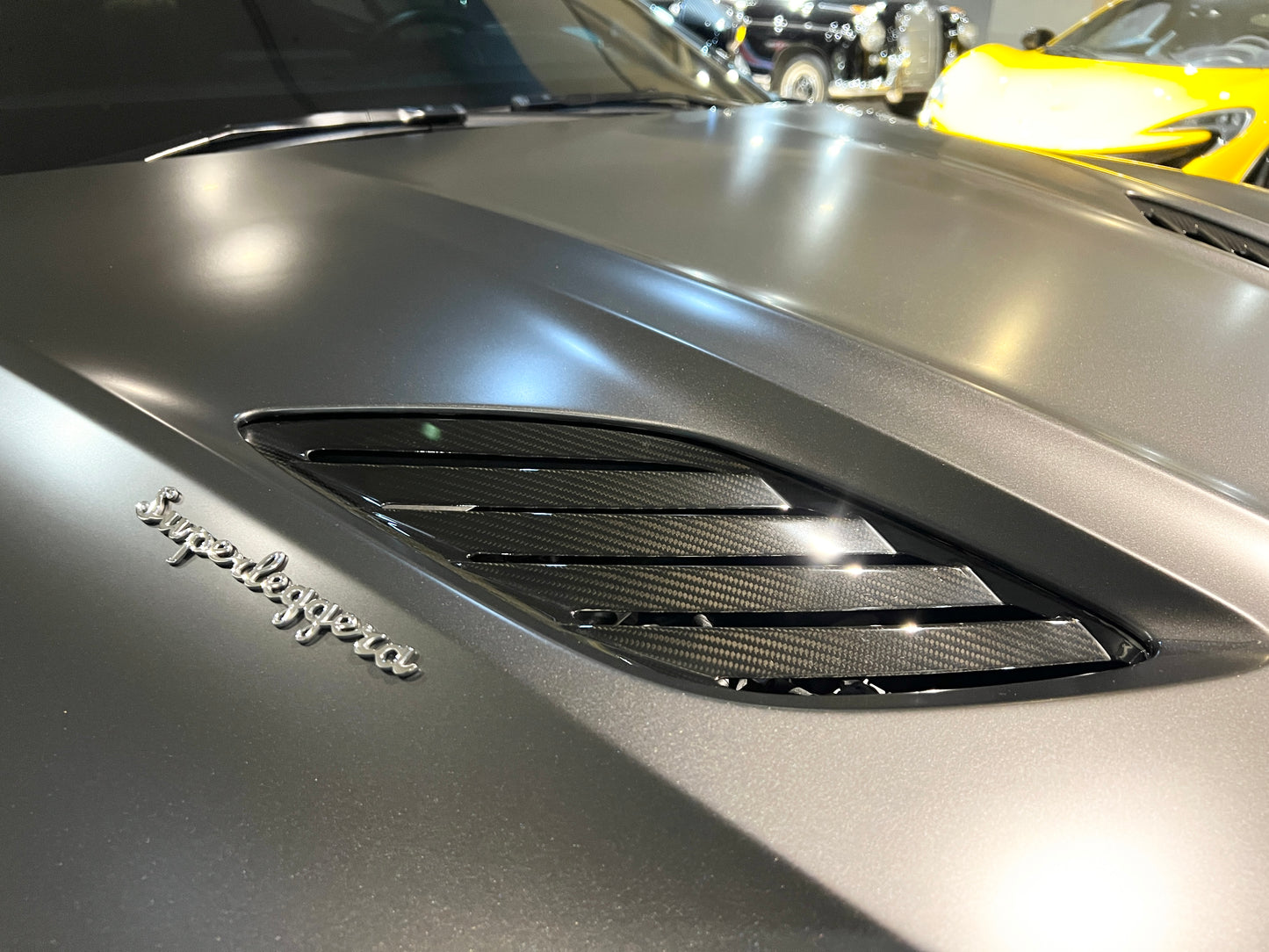 2019 AstonMartin DBS Superleggera 總代理