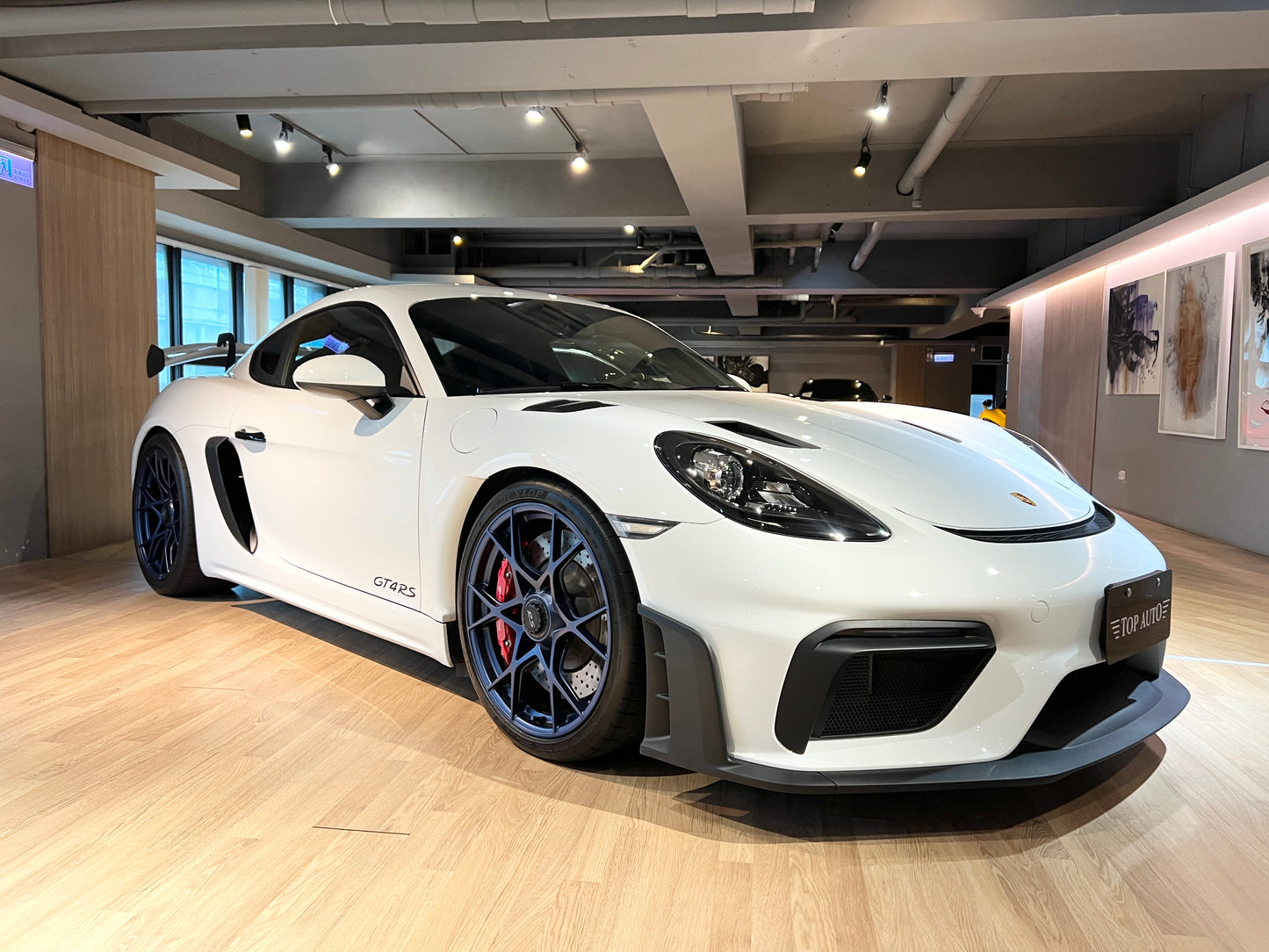2023 Porsche 718 Cayman GT4 RS 總代理