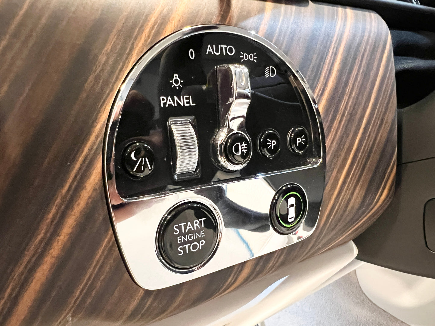 已售出-2019 Rolls Royce Cullinan