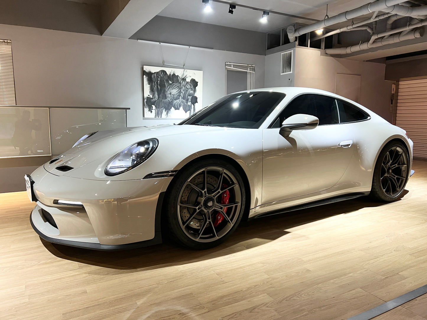 已售出-2024 Porsche 992 GT3 Touring 總代理