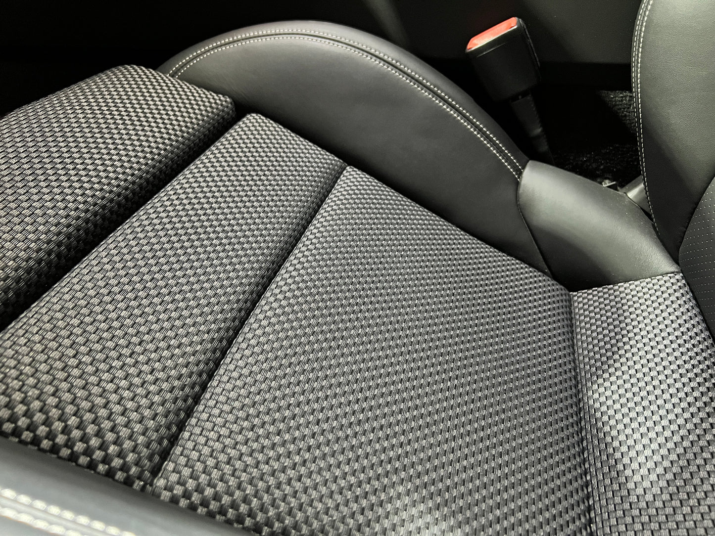 **2022 Porsche 992.1 Turbo S總代理 |台北超跑專賣|TopAuto豐群汽車