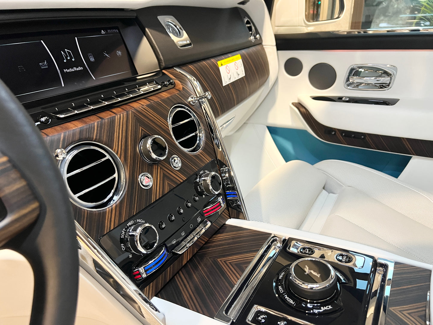 已售出-2019 Rolls Royce Cullinan