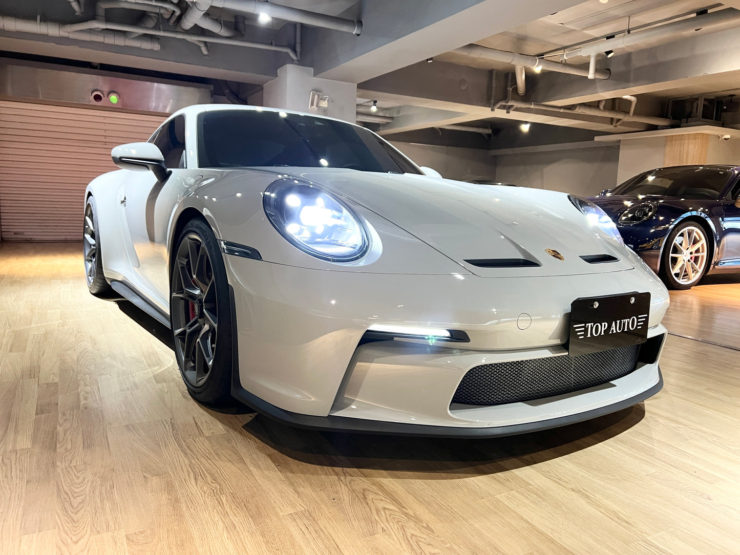已售出-2024 Porsche 992 GT3 Touring 總代理
