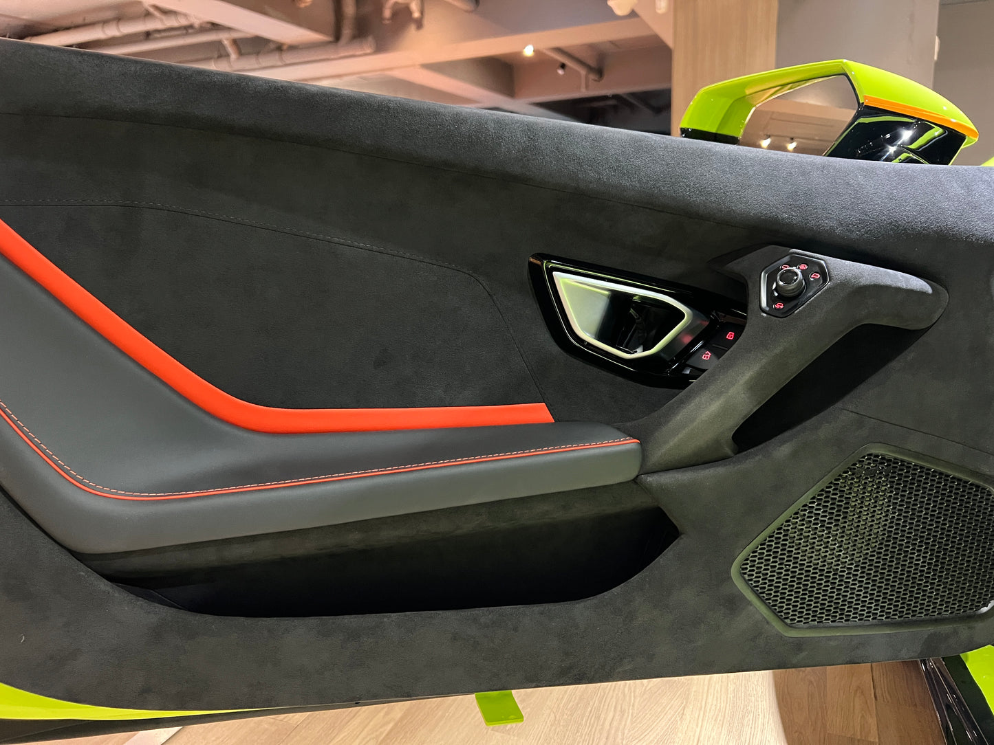 2023 Lamborghini Huracan Tecnica 總代理