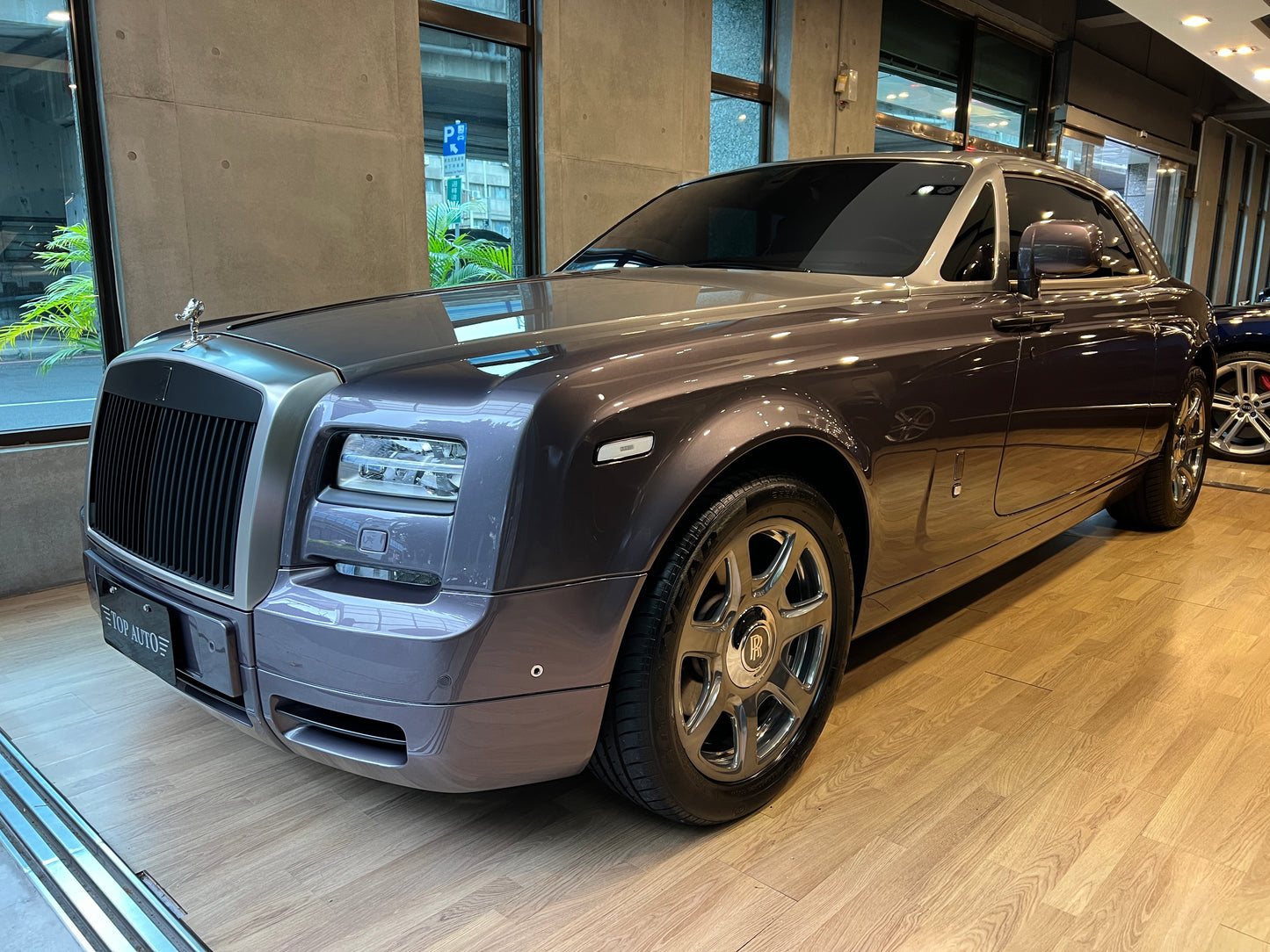 已售出-2015 Rolls Royce Phantom Coupe