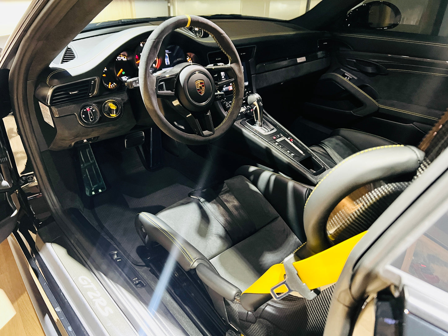 2019 Porsche 991 GT2 RS 總代理