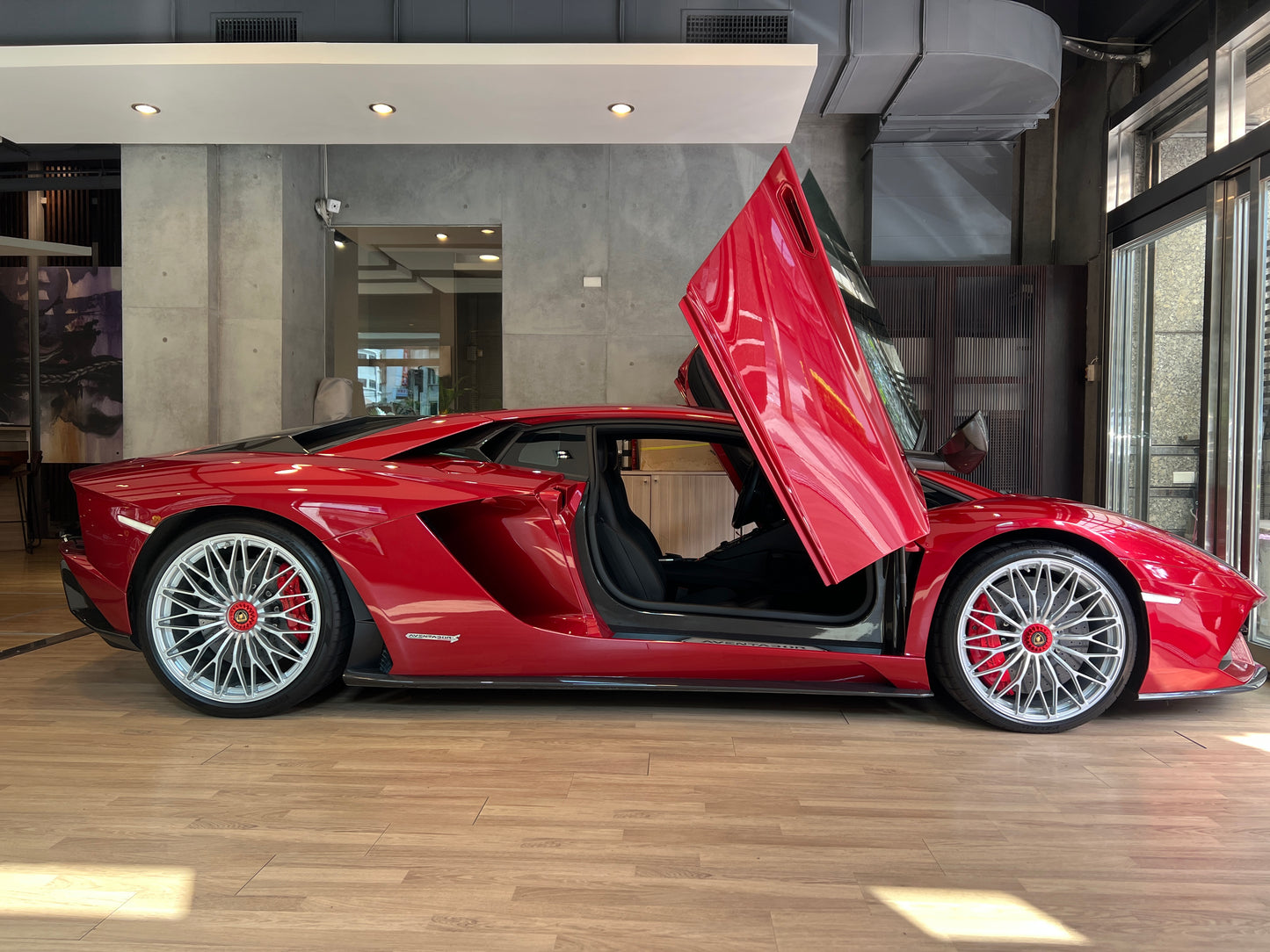 **2017 Lamborghini AventadorS 總代理