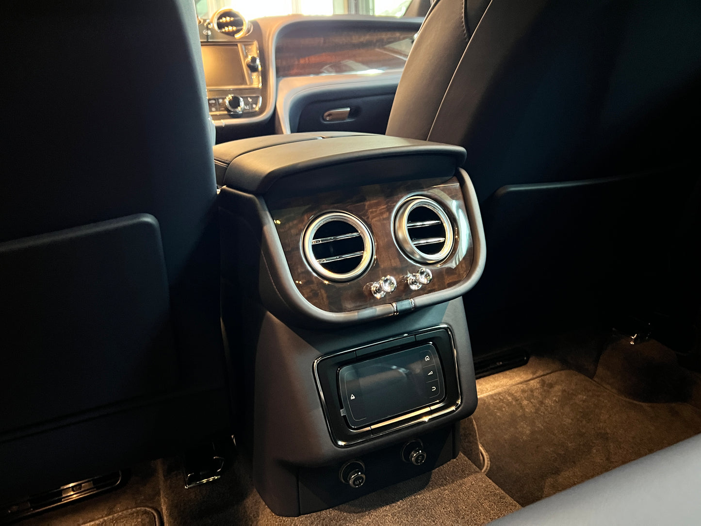 2017 Bentley Bentayga V8 Diesel 總代理