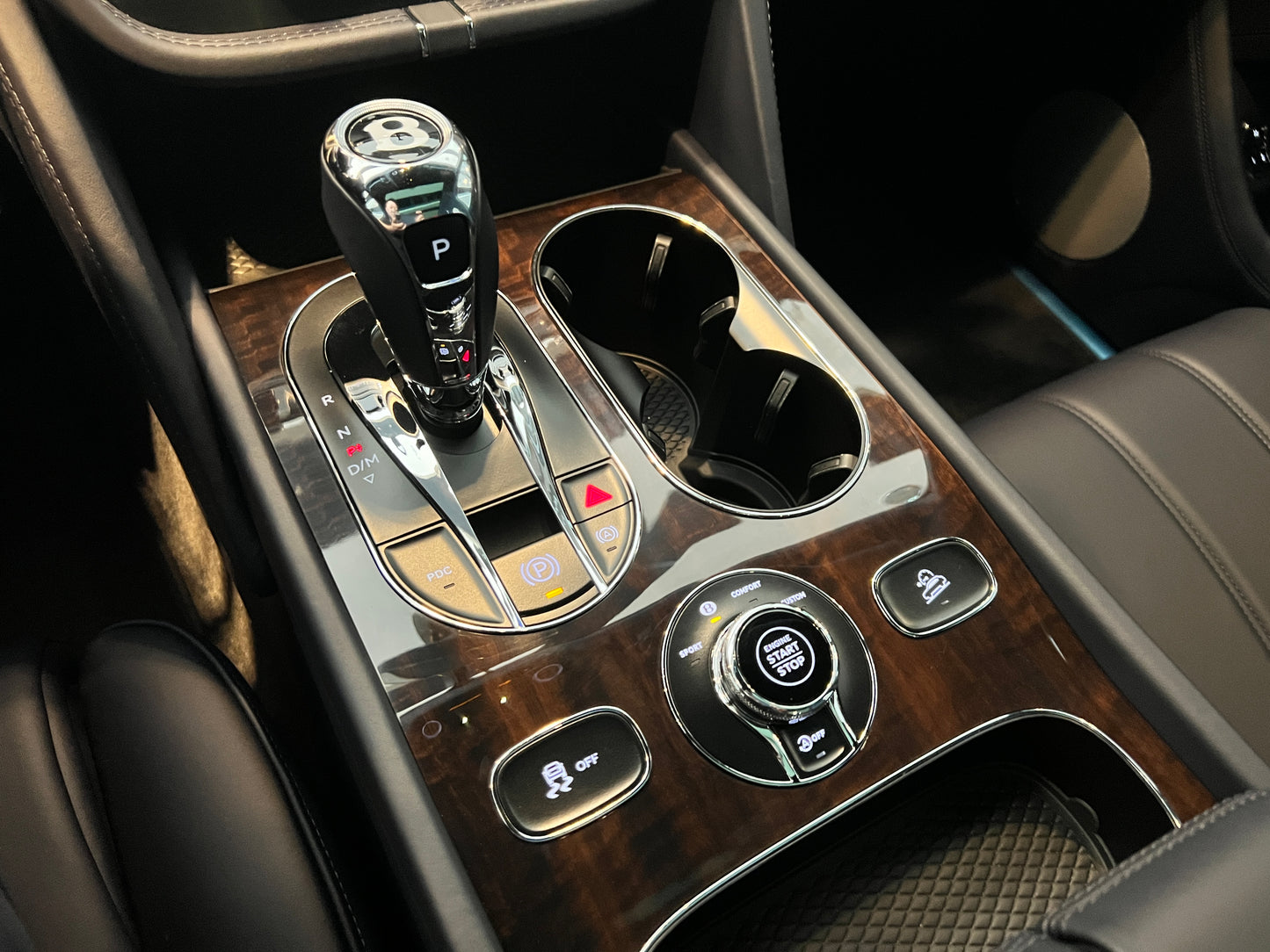 2017 Bentley Bentayga V8 Diesel 總代理