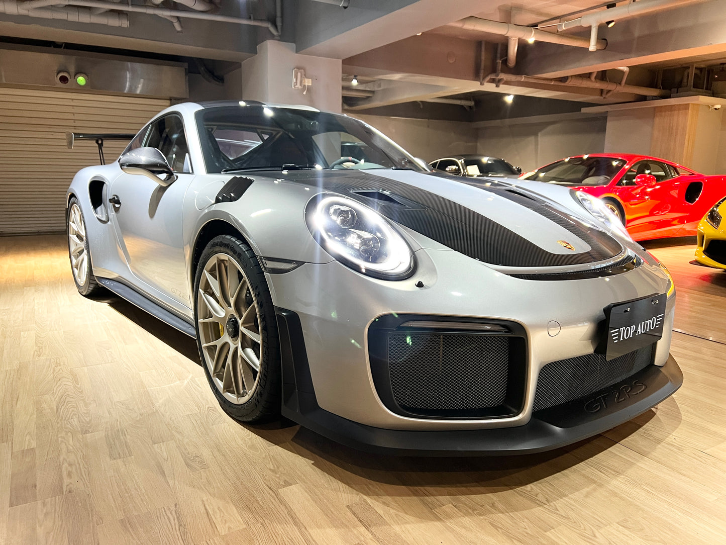 已售出-2018 Porsche 991 GT2RS 總代理