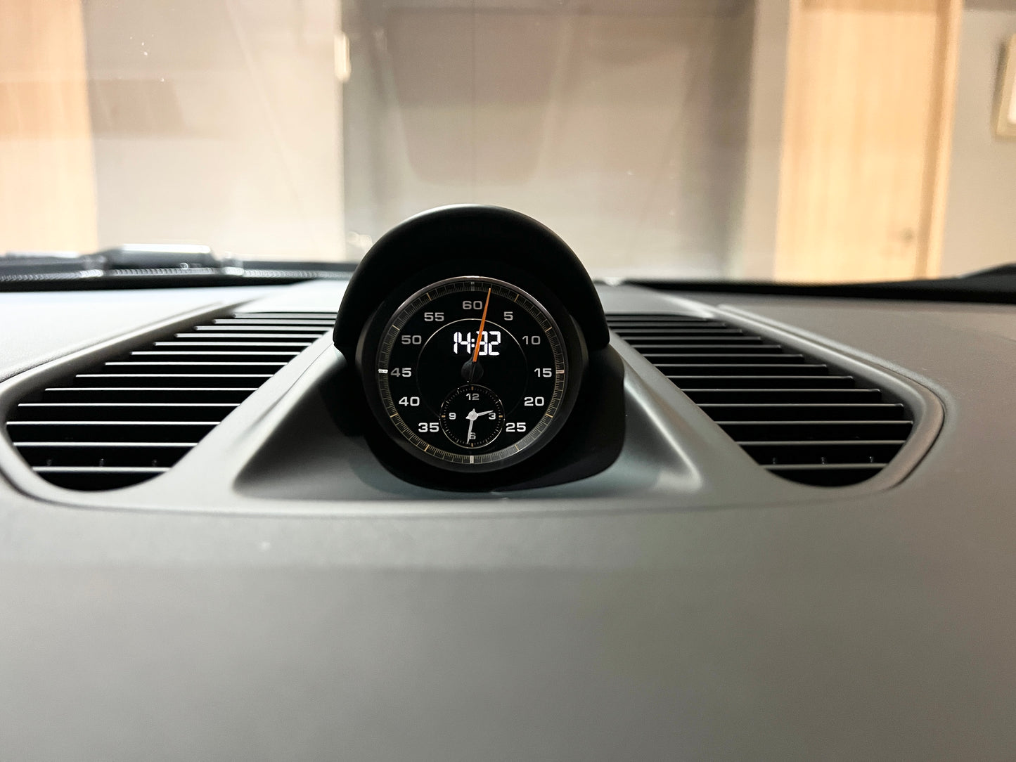 已售出-2018 Porsche 991 GT2RS 總代理