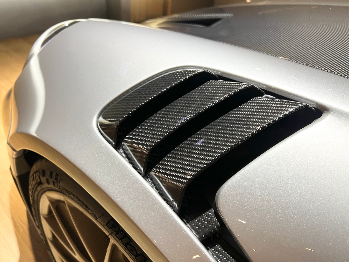 已售出-2018 Porsche 991 GT2RS 總代理