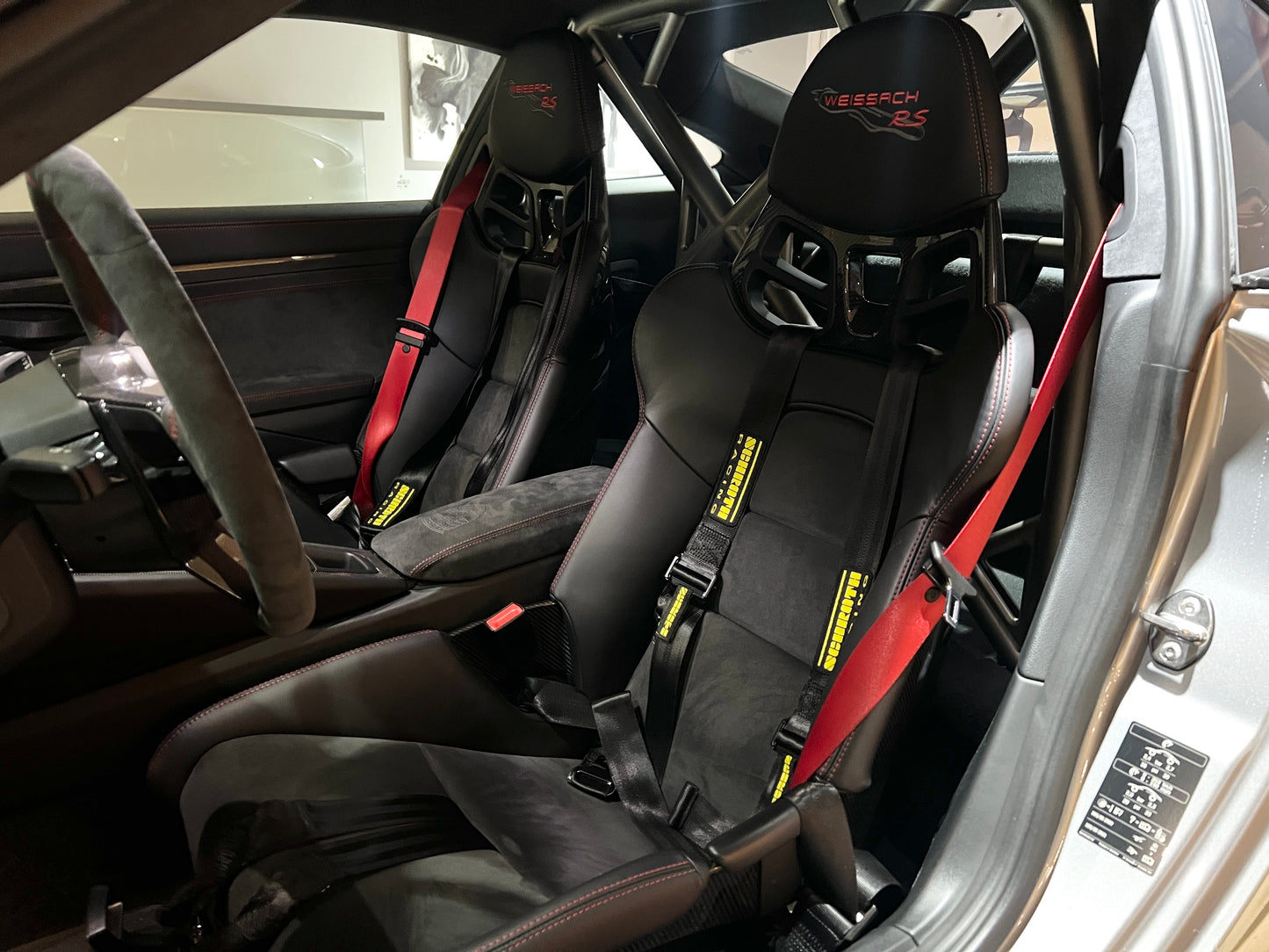 已售出-2018 Porsche 991 GT2RS 總代理