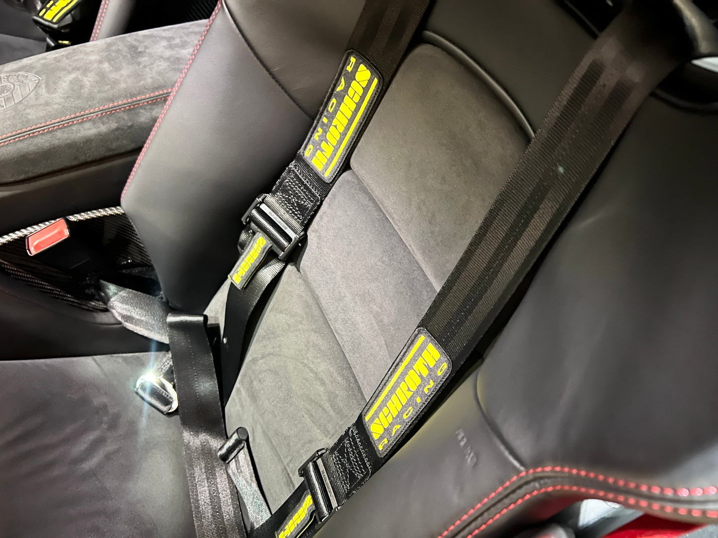已售出-2018 Porsche 991 GT2RS 總代理