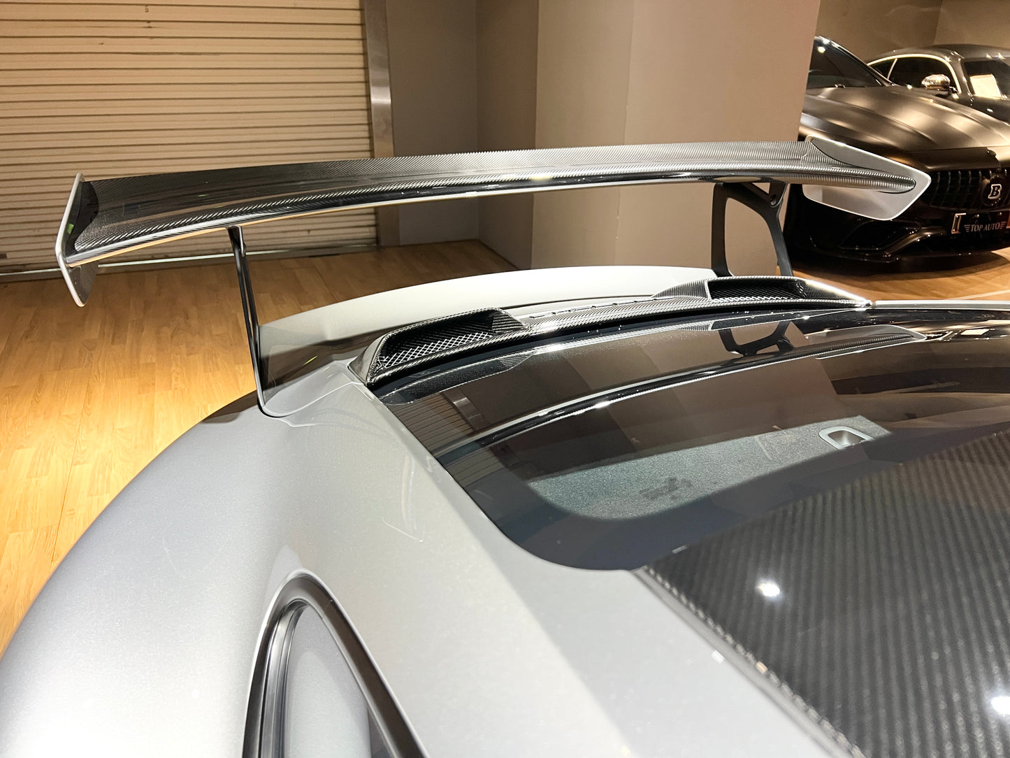 已售出-2018 Porsche 991 GT2RS 總代理