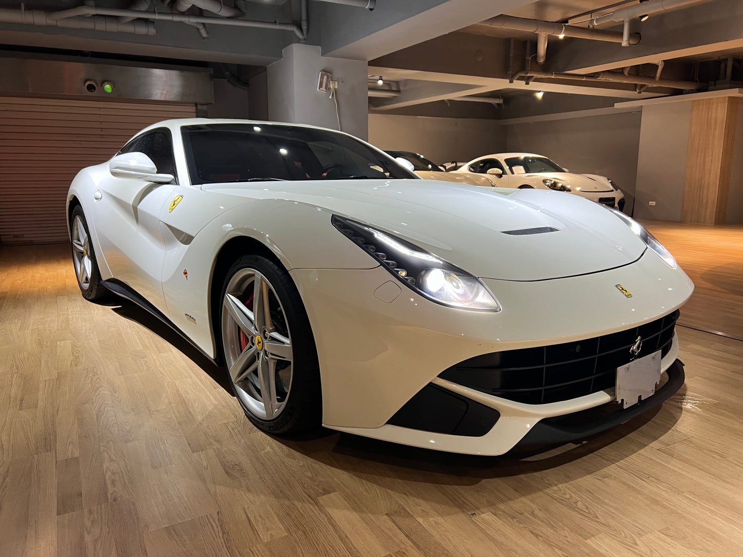 2016 Ferrari F12 Berlinetta 總代理