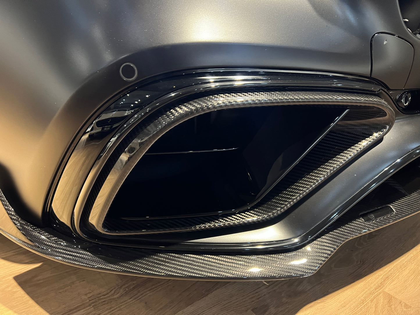 已售出2019 Mercedes-Benz S63 AMG Cabriolet